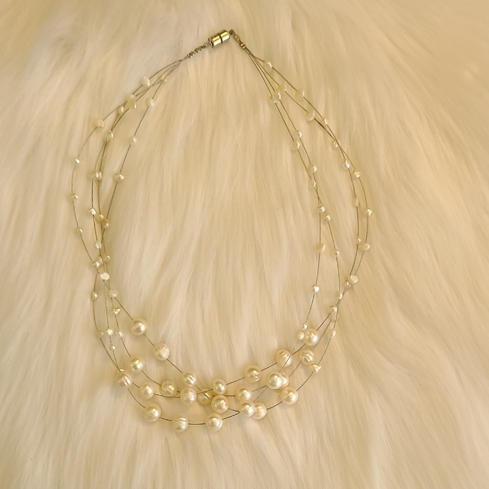 Elegant Pearl Necklace